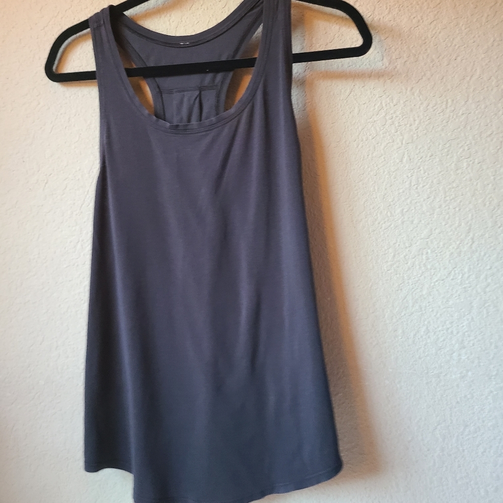 #53 Lululemon Black Gray Athletic Tank Top Women's Women's Size 4